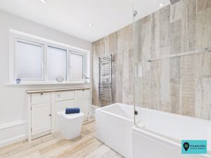 Bathroom- click for photo gallery